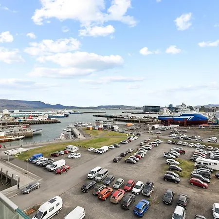 Apartment Brand New Downtown Harbor Reykjavik